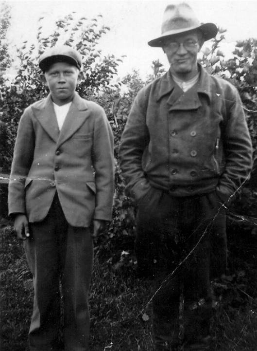 Toivo Järveläinen ja Kusti Vuorikoski