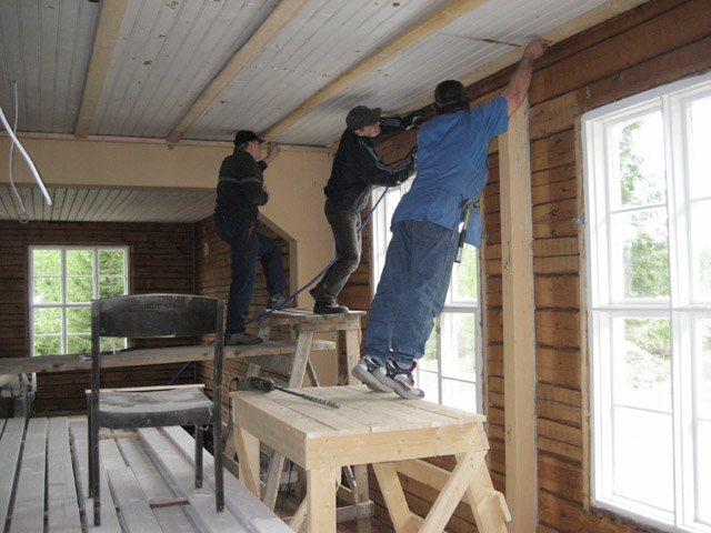 117Sisäkaton koolaus vauhdissa