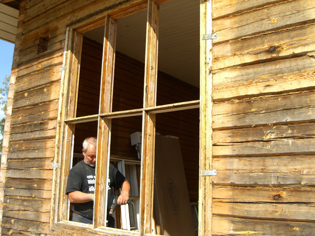 67Ikkunakehikoiden kaavinta