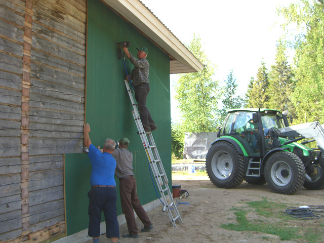 75Tuulensuojalevyjen asennus1