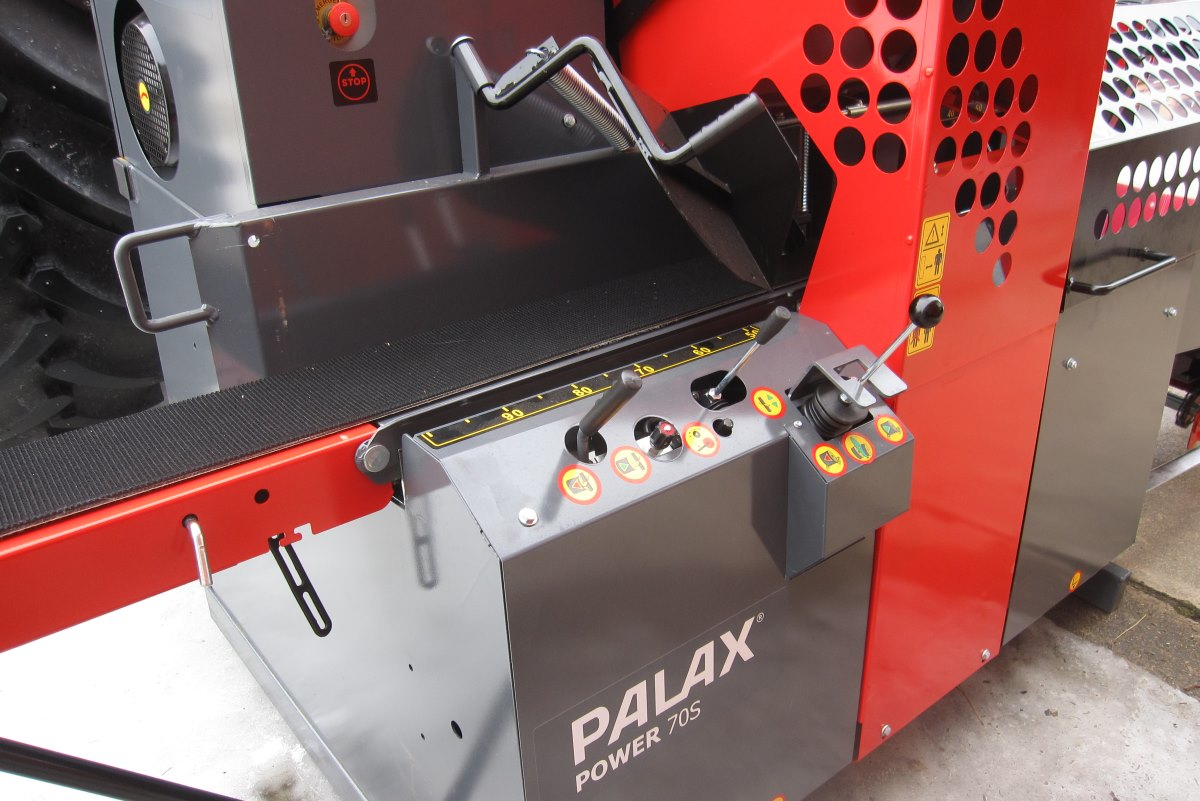 Palax Power 70S klapikoneen ohjaimet